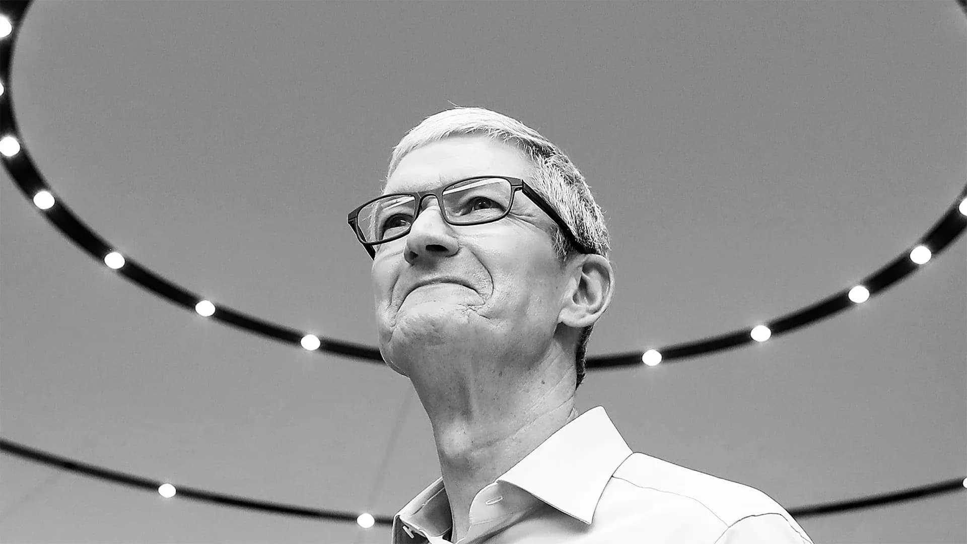 Apple's $100B Shift: How Services Became the Real Game-Changer