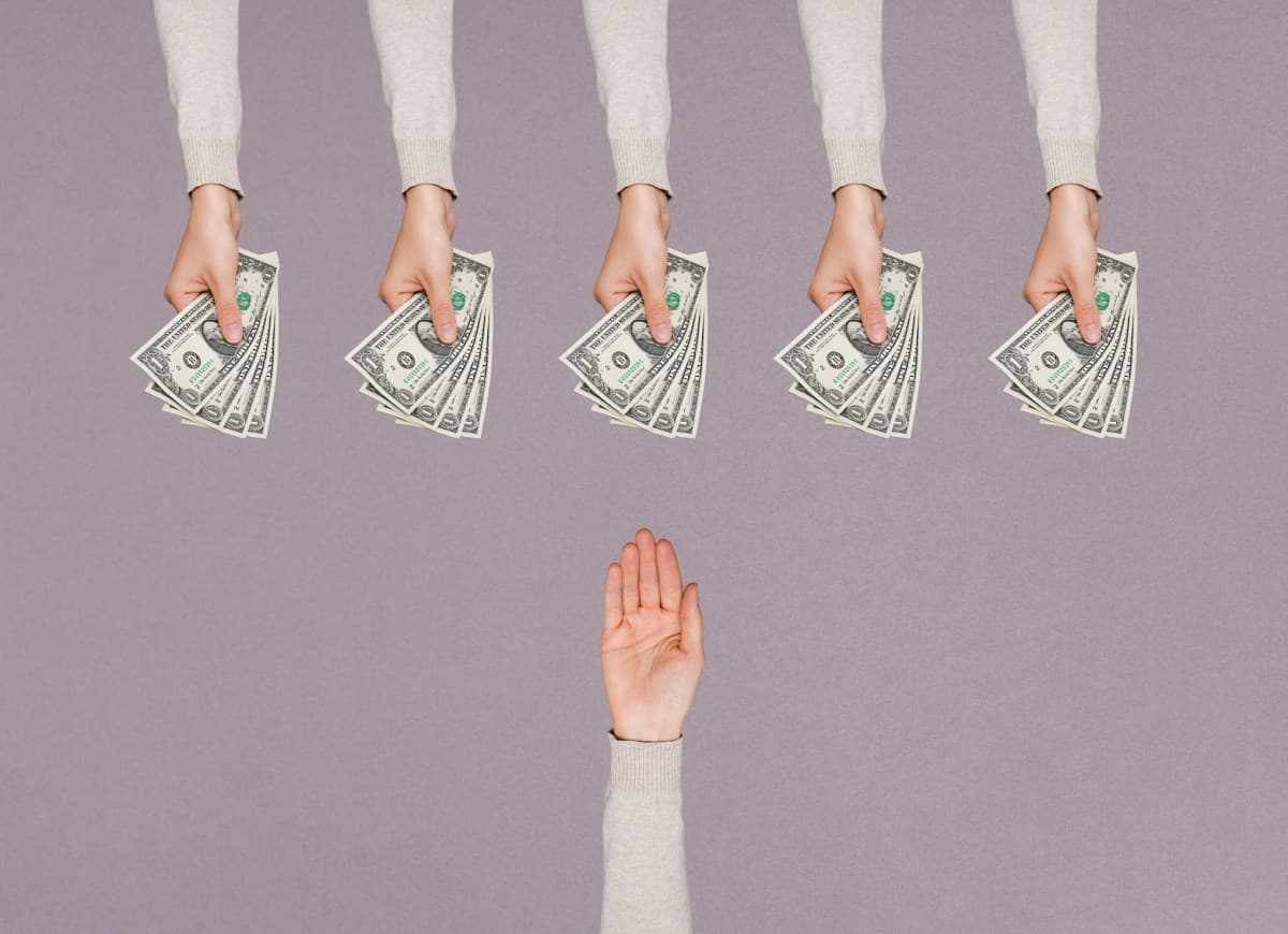 Anthropic's AI Agent Marketplace Signals Next Wave of Autonomous Commerce