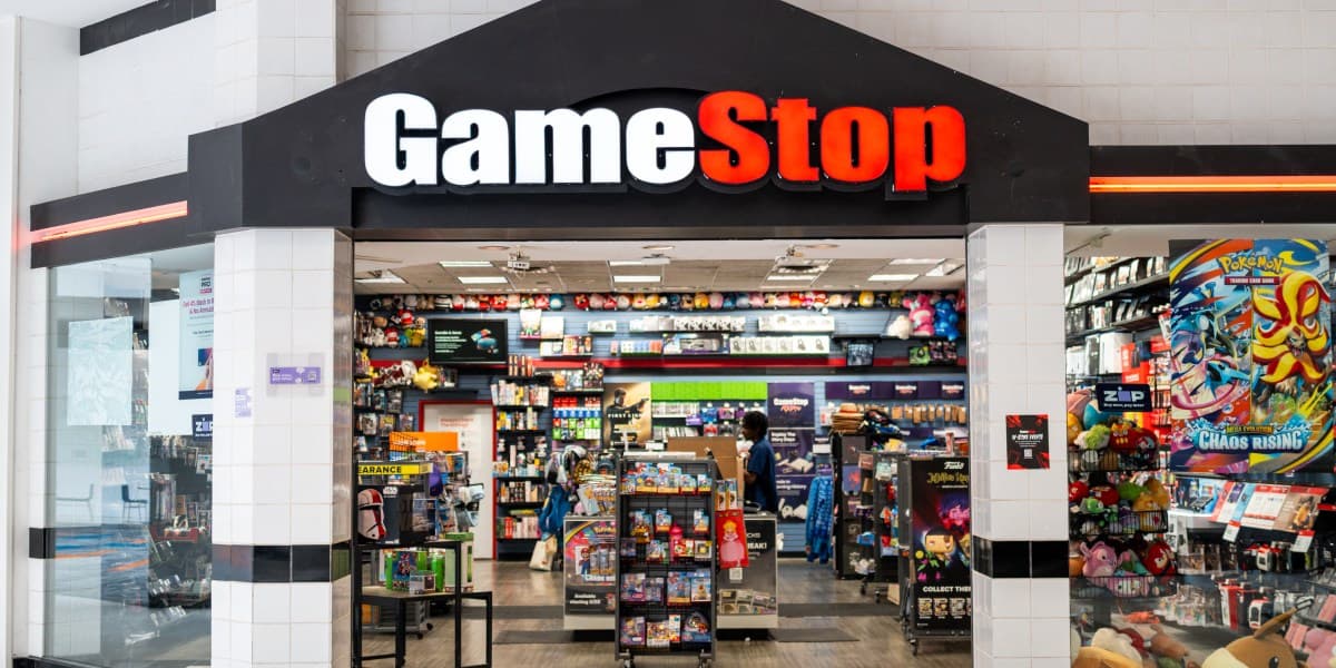 GameStop's eBay Pursuit Mirrors Notorious AOL-Time Warner Collapse