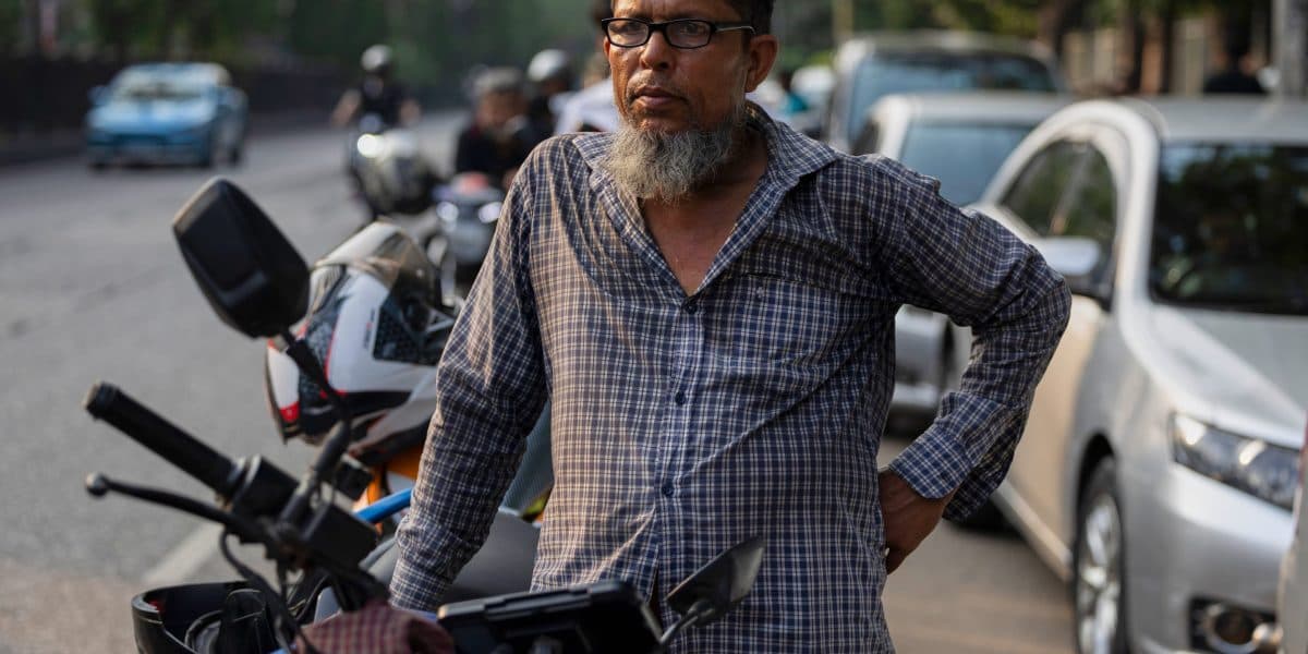 Global Supply Chain Disruptions: What Bangladesh Turmoil Means for Atlanta Retail
