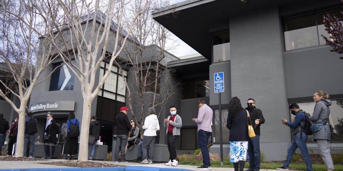SVB Capital's Bankruptcy Limbo: What VC Uncertainty Means for Atlanta Investors