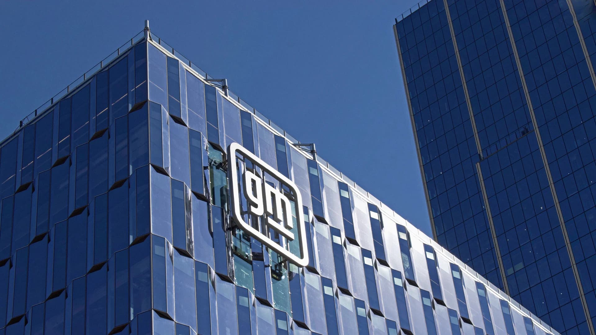 GM's AI-Driven Layoffs Raise Questions for Atlanta Auto Sector