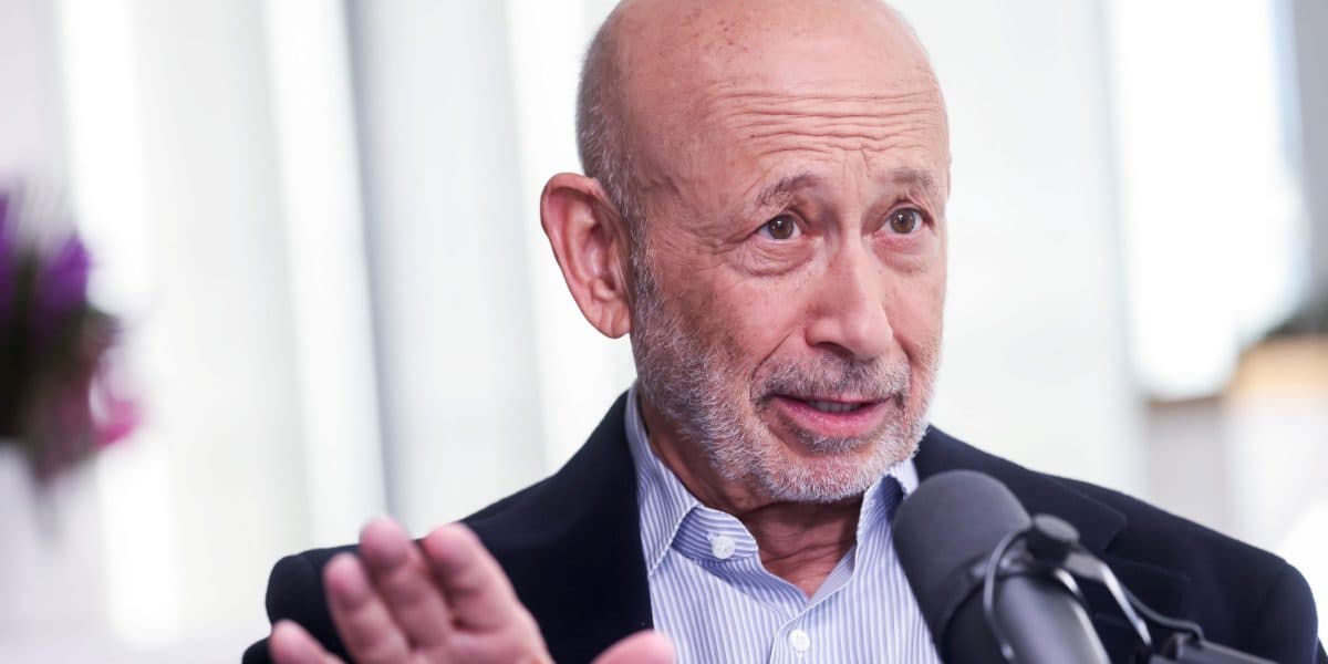 Goldman Sachs' AI Caution: Speed vs. Risk in Financial Services