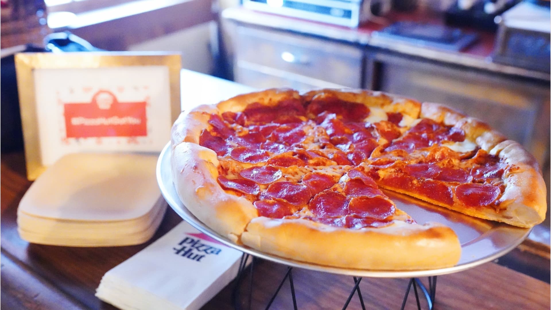 Classic Pizza Chain Wins Consumer Taste Test Survey