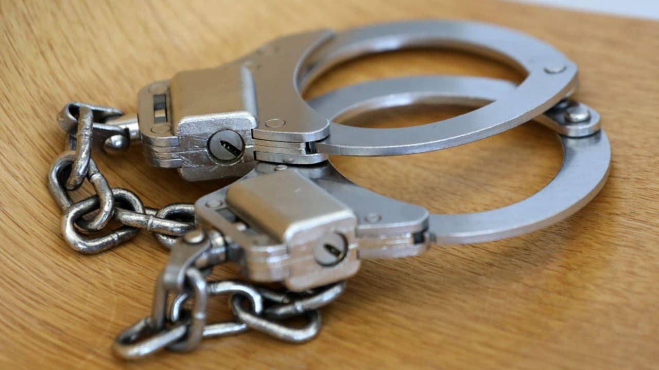Acworth Man Arrested in Elder Exploitation Investigation