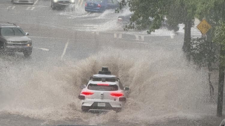 Waymo Pauses Atlanta Operations After Autonomous Vehicle Floods