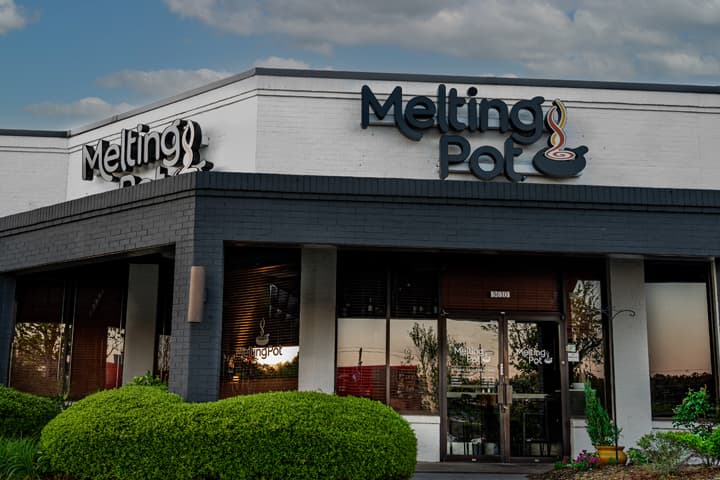 Duluth's 36-Year Melting Pot Location to Close This May