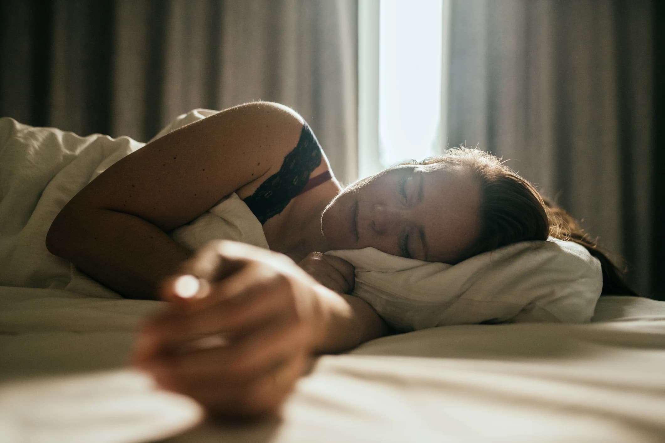New Sleep Study Challenges 8-Hour Rule for Atlanta Professionals