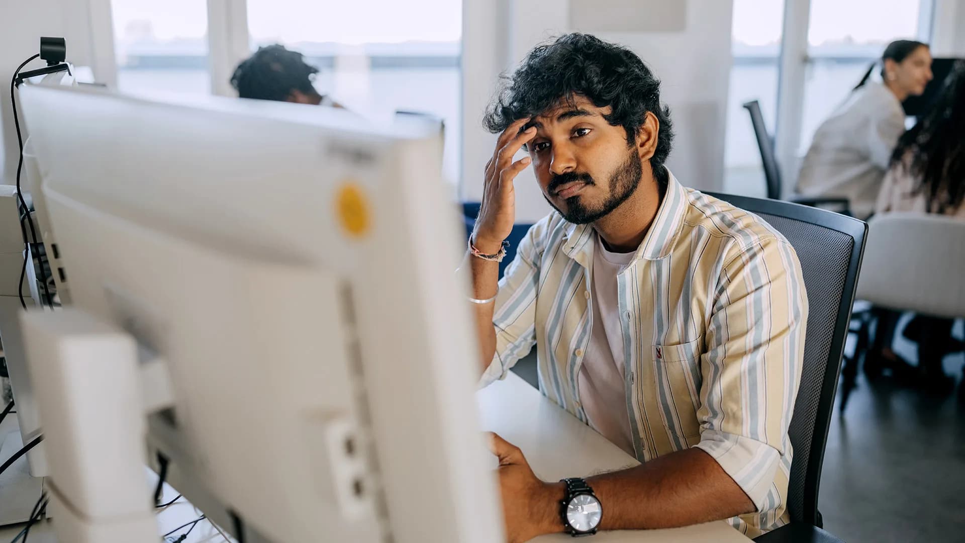 Young Workers Face Growing Uncertainty, Gallup Data Shows