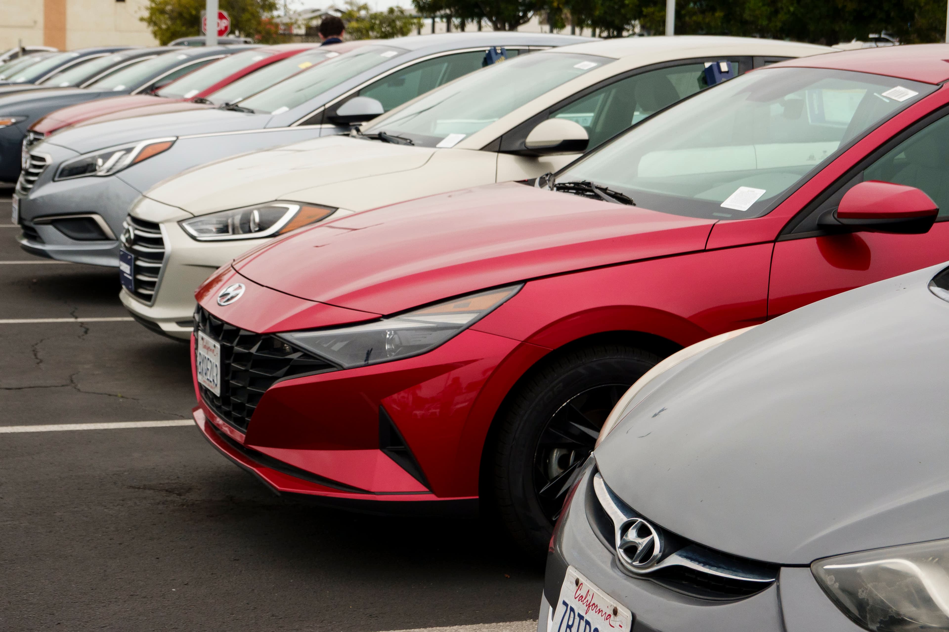 Auto Loan Payments Hit $1,000-Plus Milestone Across America