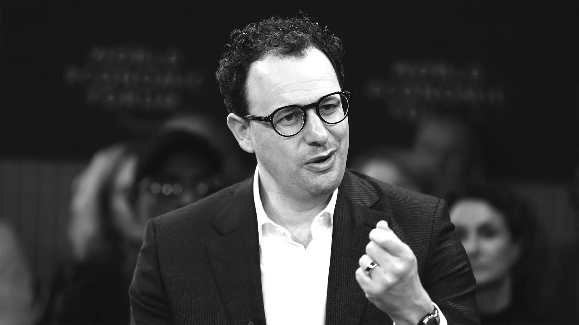 Anthropic Files for IPO, Joining Wave of AI Giants Heading to Market