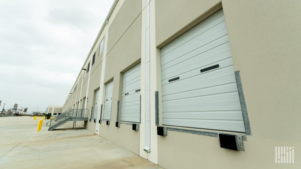 Apollo-Backed Firm Closes $1.4B Logistics Real Estate Fund