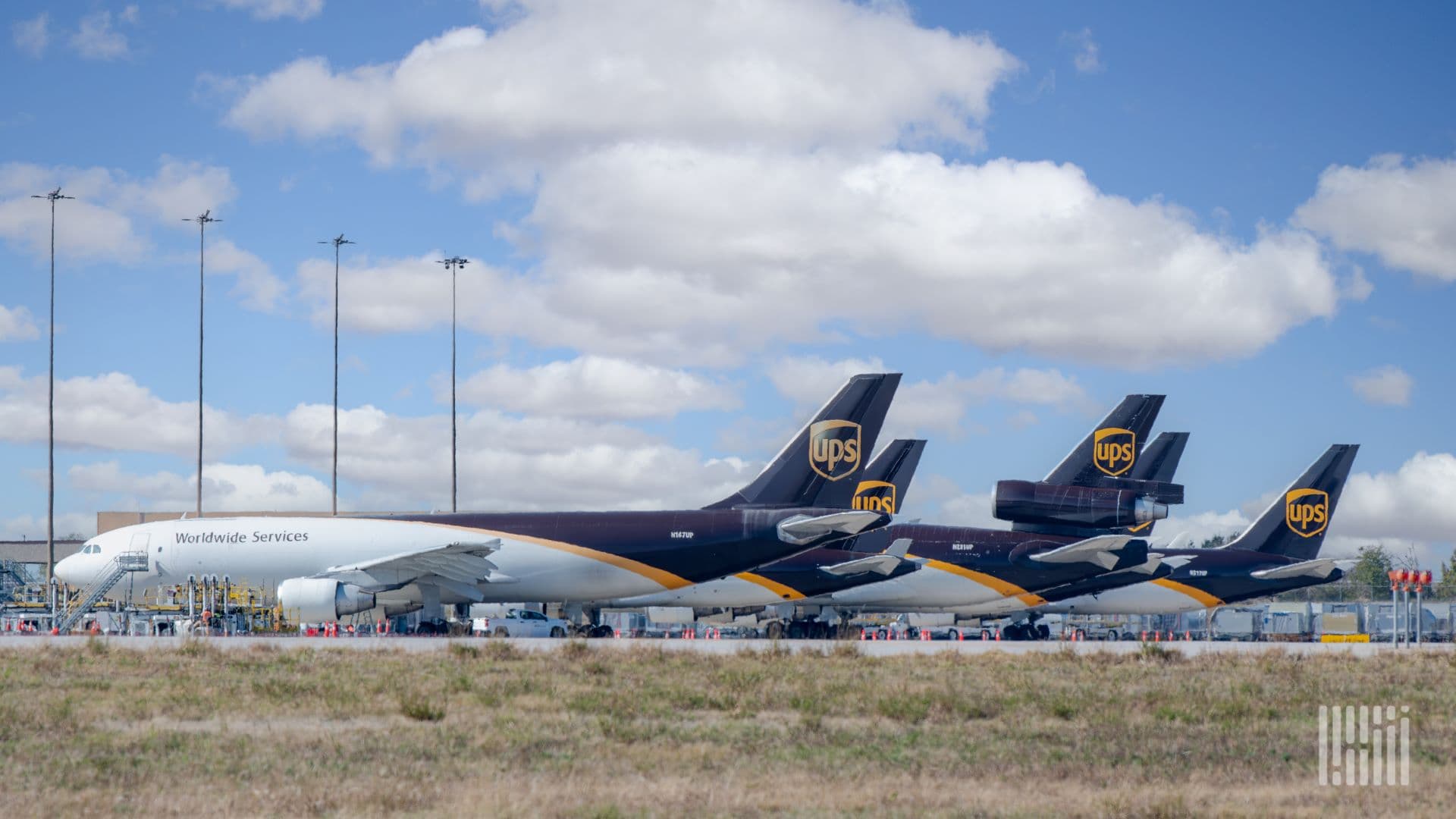 USPS Shifts to Air Transport to Meet UPS Volume Commitments