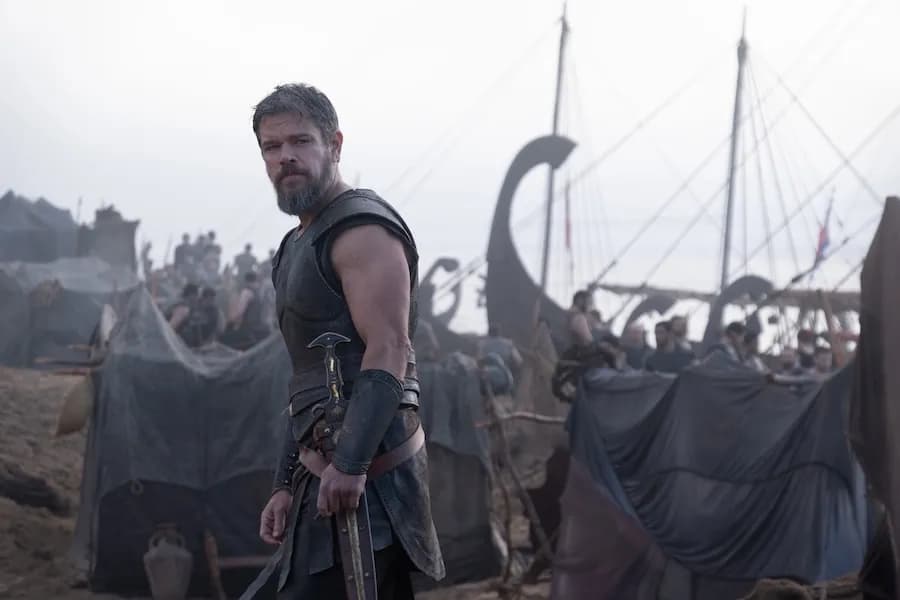 Leadership Lessons from Nolan's 'Odyssey': Responsibility and Vision