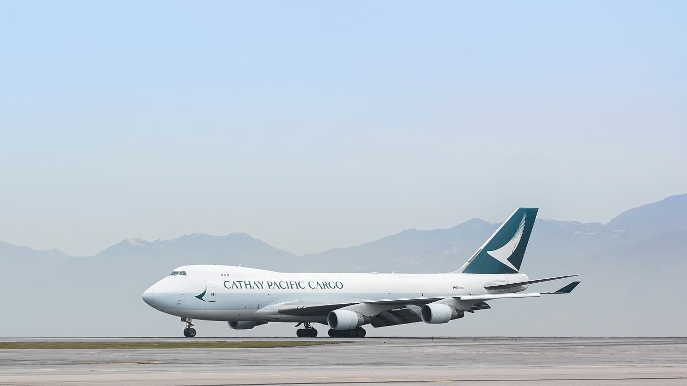 Cathay Pacific Delays Middle East Cargo Expansion Amid Regional Tensions