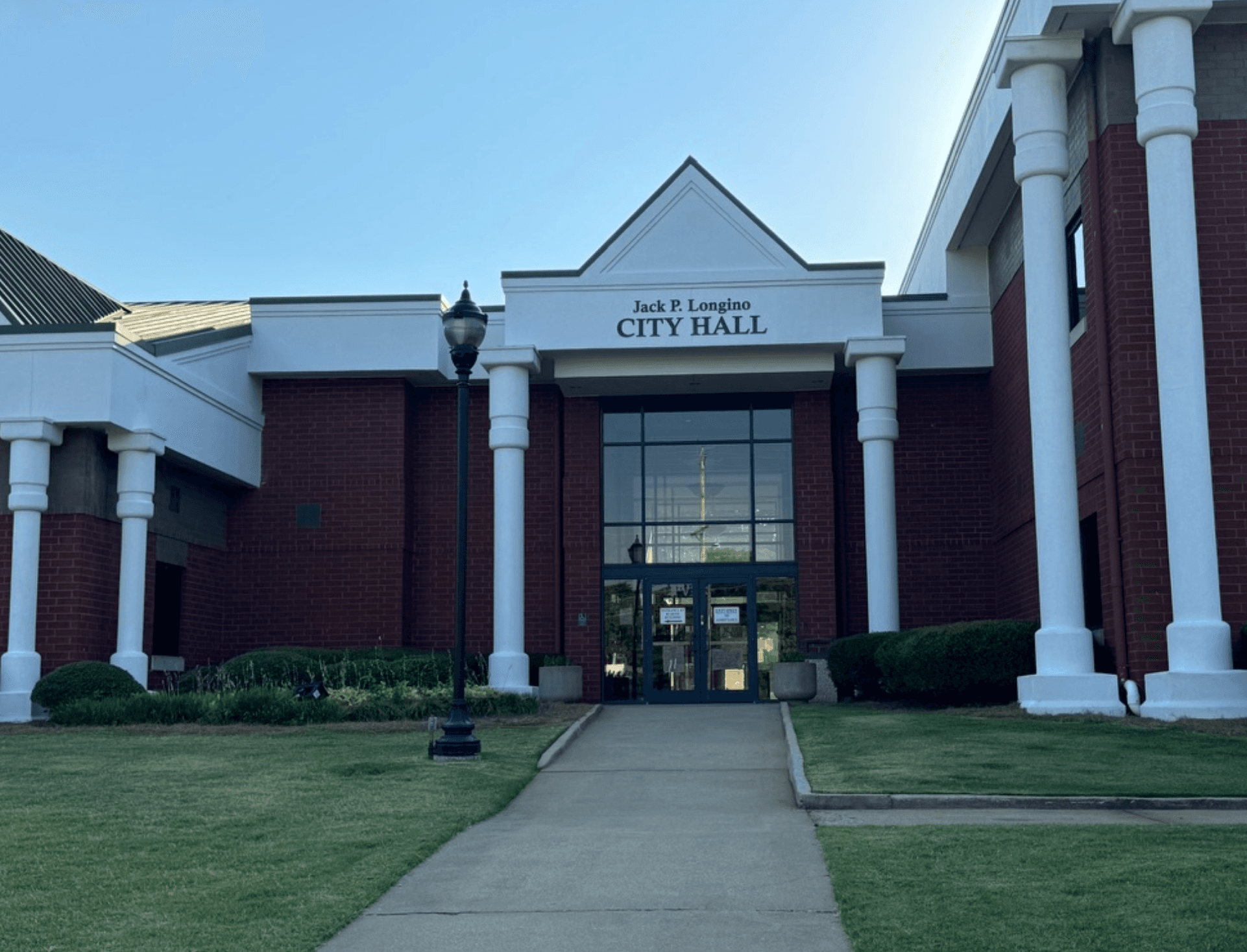 College Park Contract Dispute Raises Governance Questions for Metro Atlanta