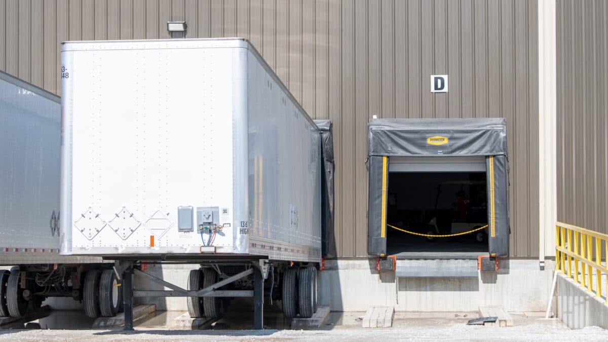 Third-Party Logistics Firms Lock in Longer Warehouse Leases