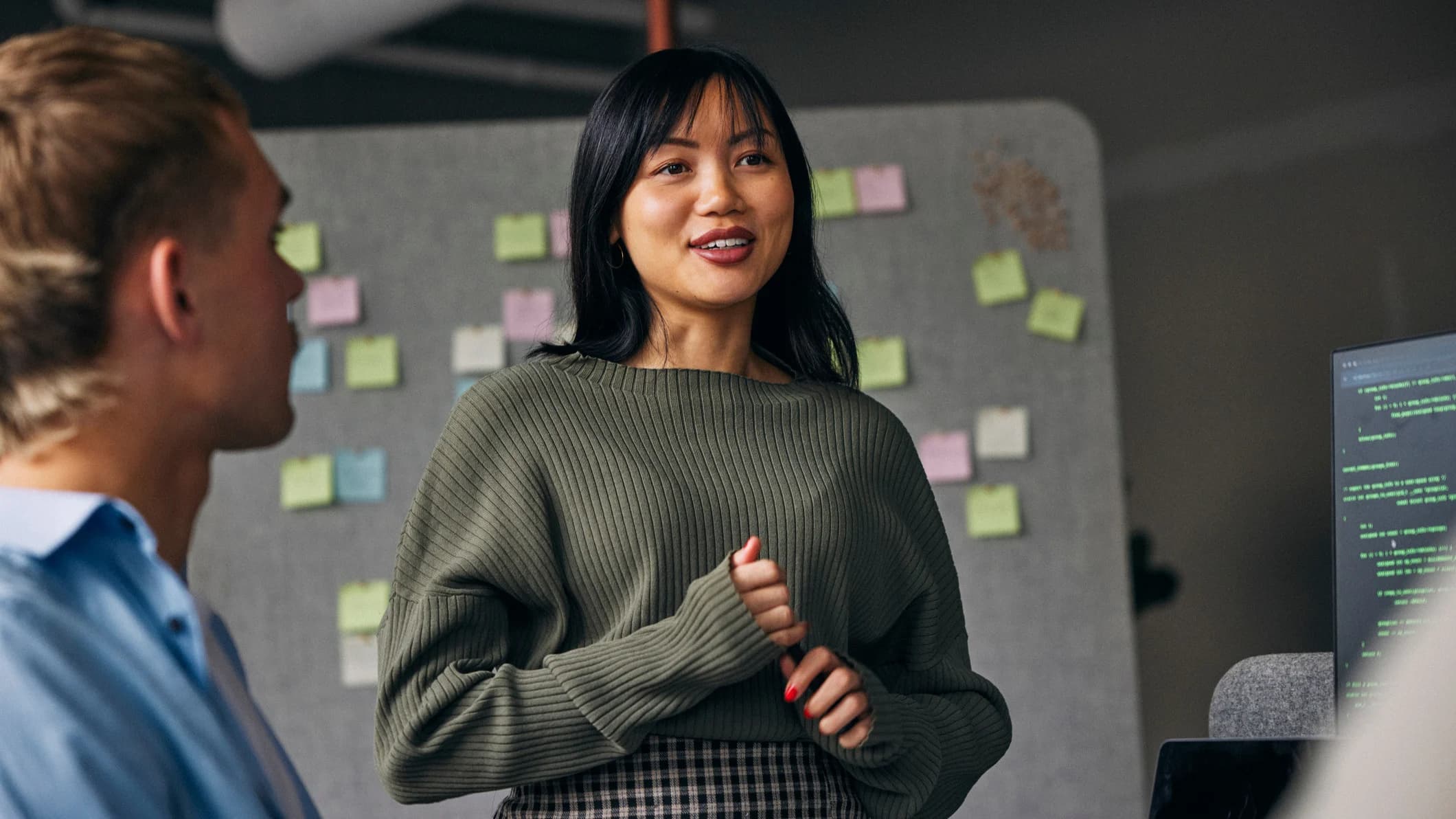 Master the Art of Reading the Room in Atlanta Board Meetings