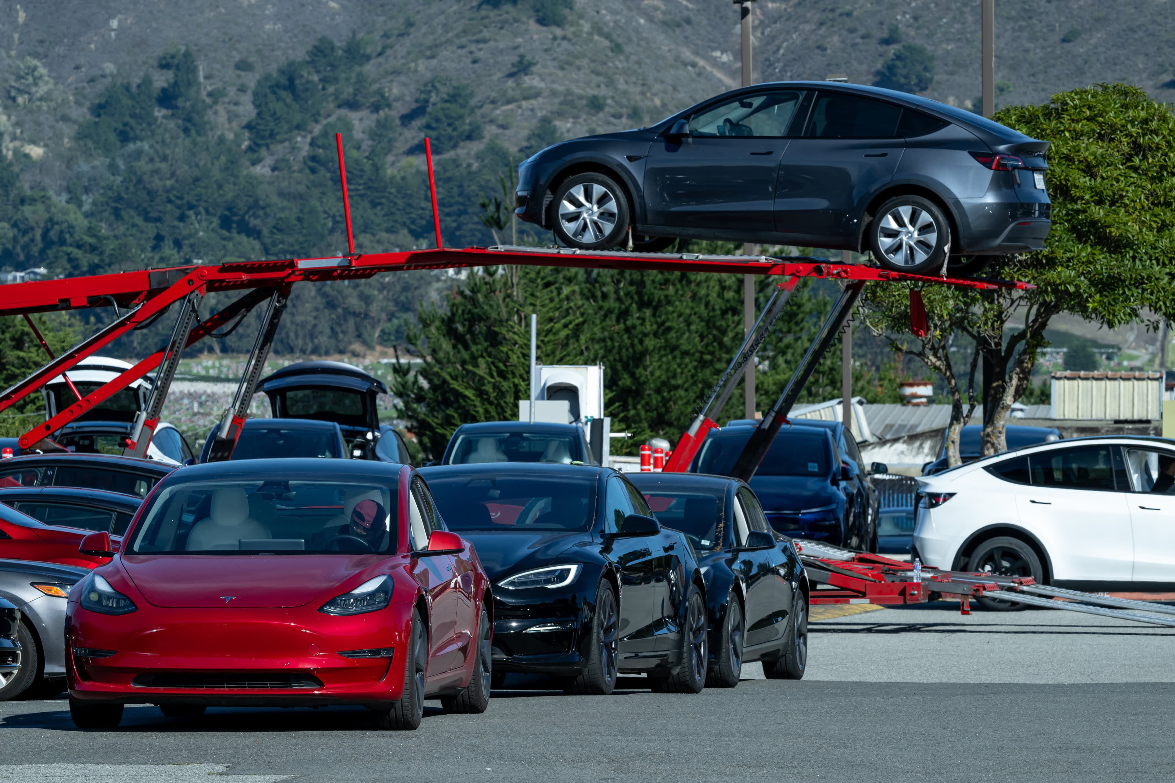 EV Adoption Gains Momentum Amid Fuel Price Volatility