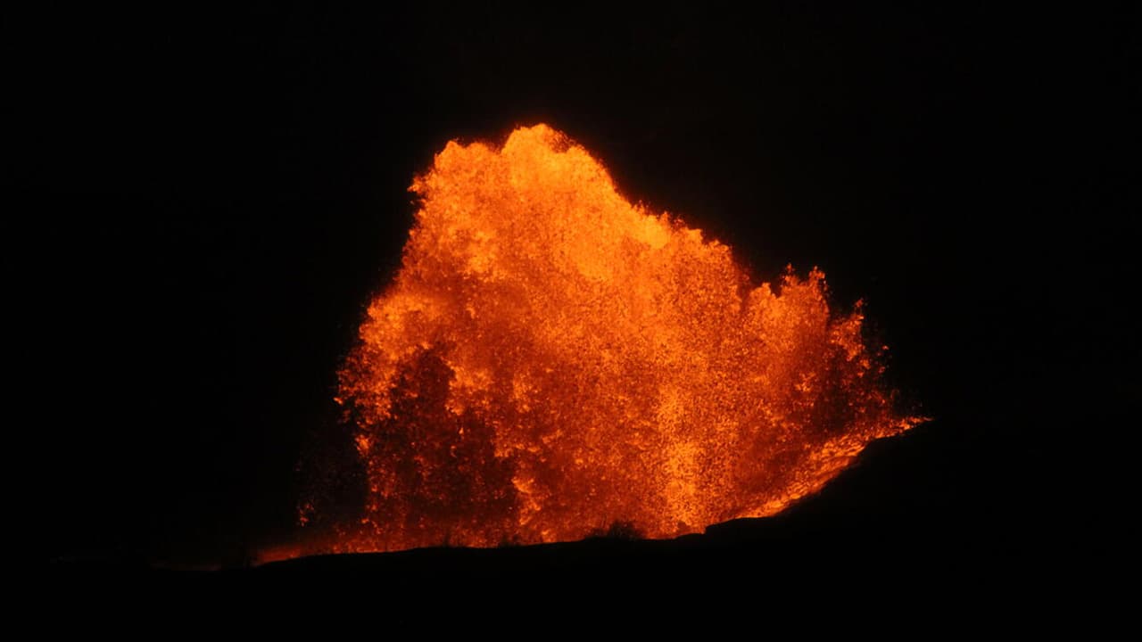 Hawaii's Kilauea Sets New Lava Fountain Record