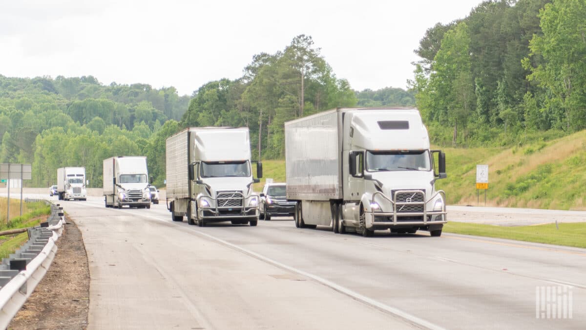 Trucking Analysts Boost Earnings Estimates Ahead of Q2 Season