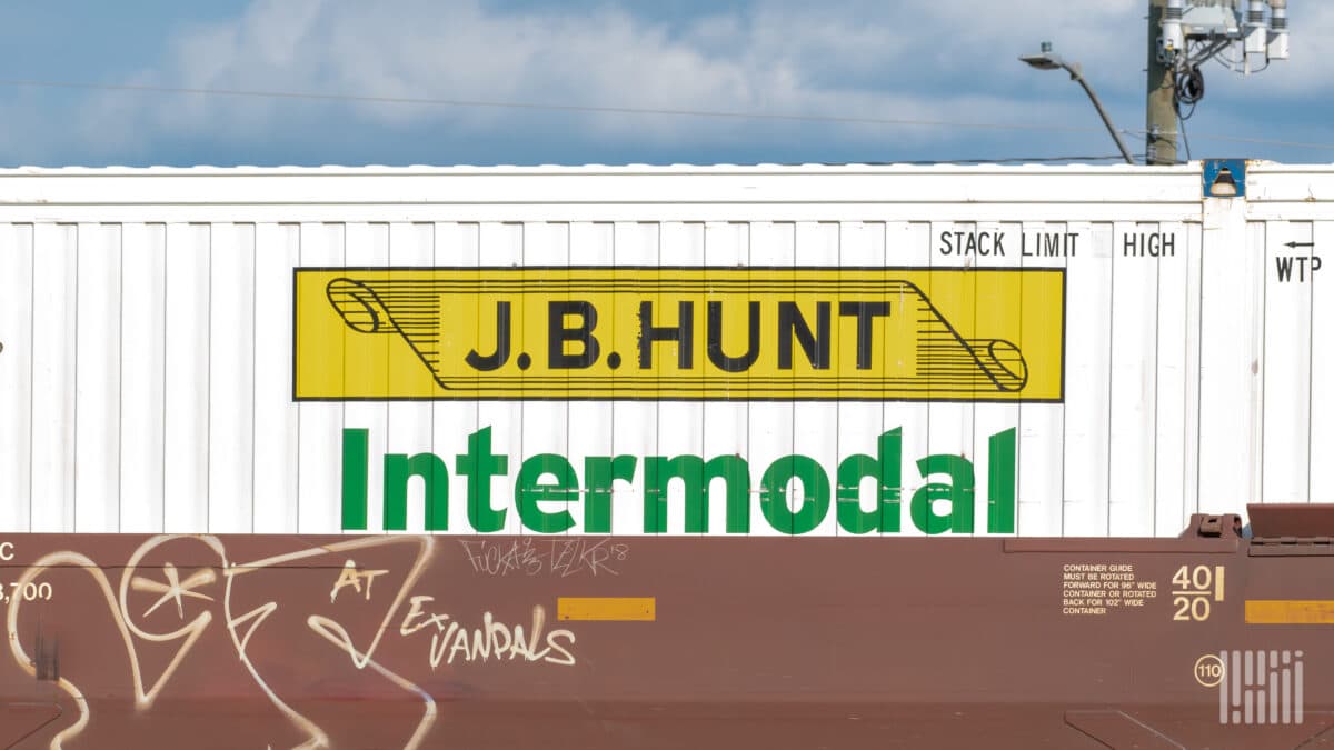 J.B. Hunt Capitalizes on Intermodal Market Shift