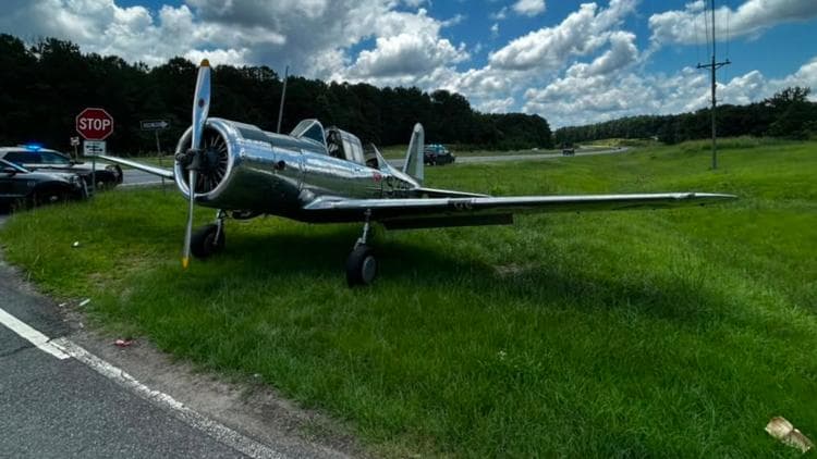 WWII Aircraft Makes Emergency Landing on Georgia Highway