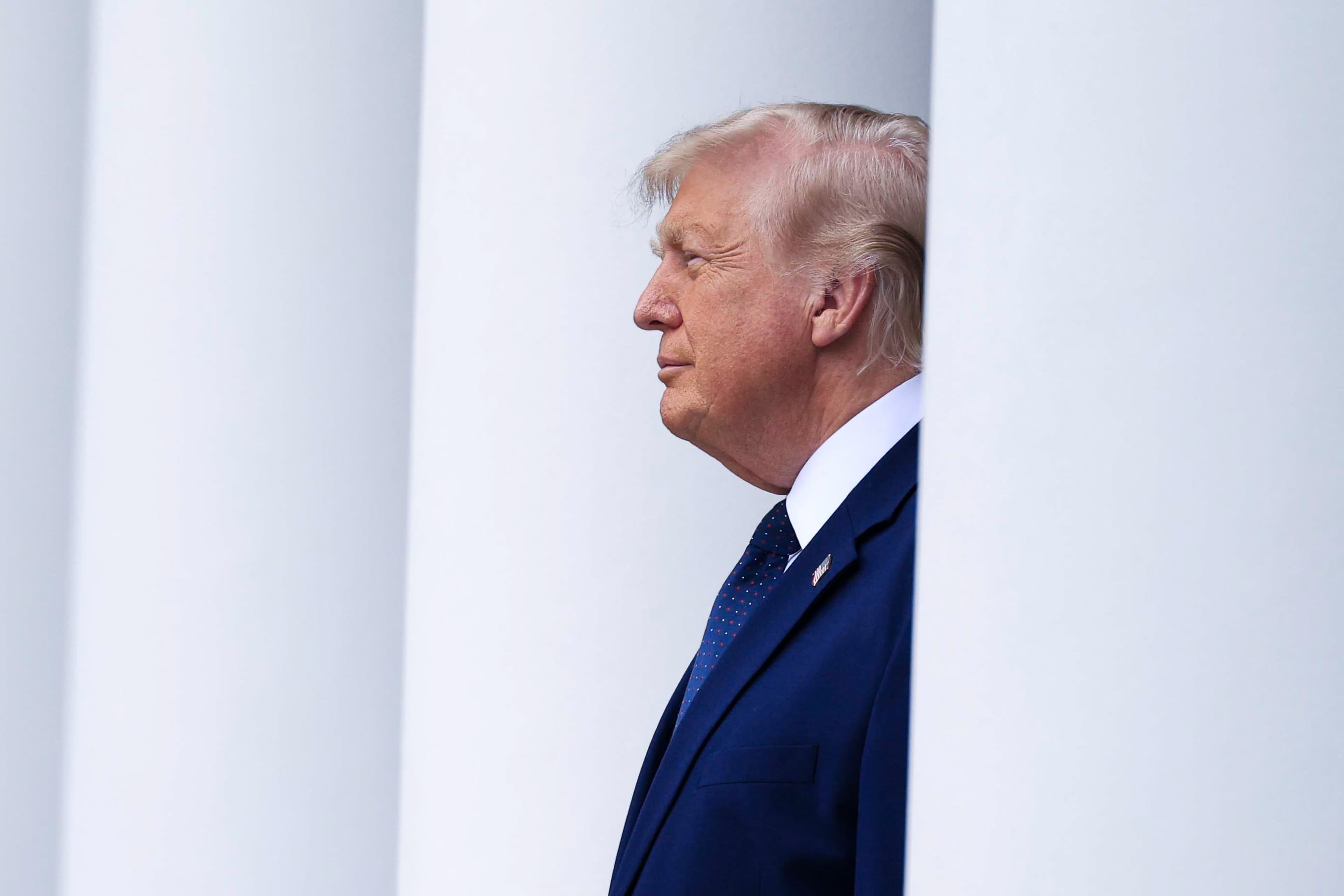 White House Moves to Control Access to Advanced AI Models