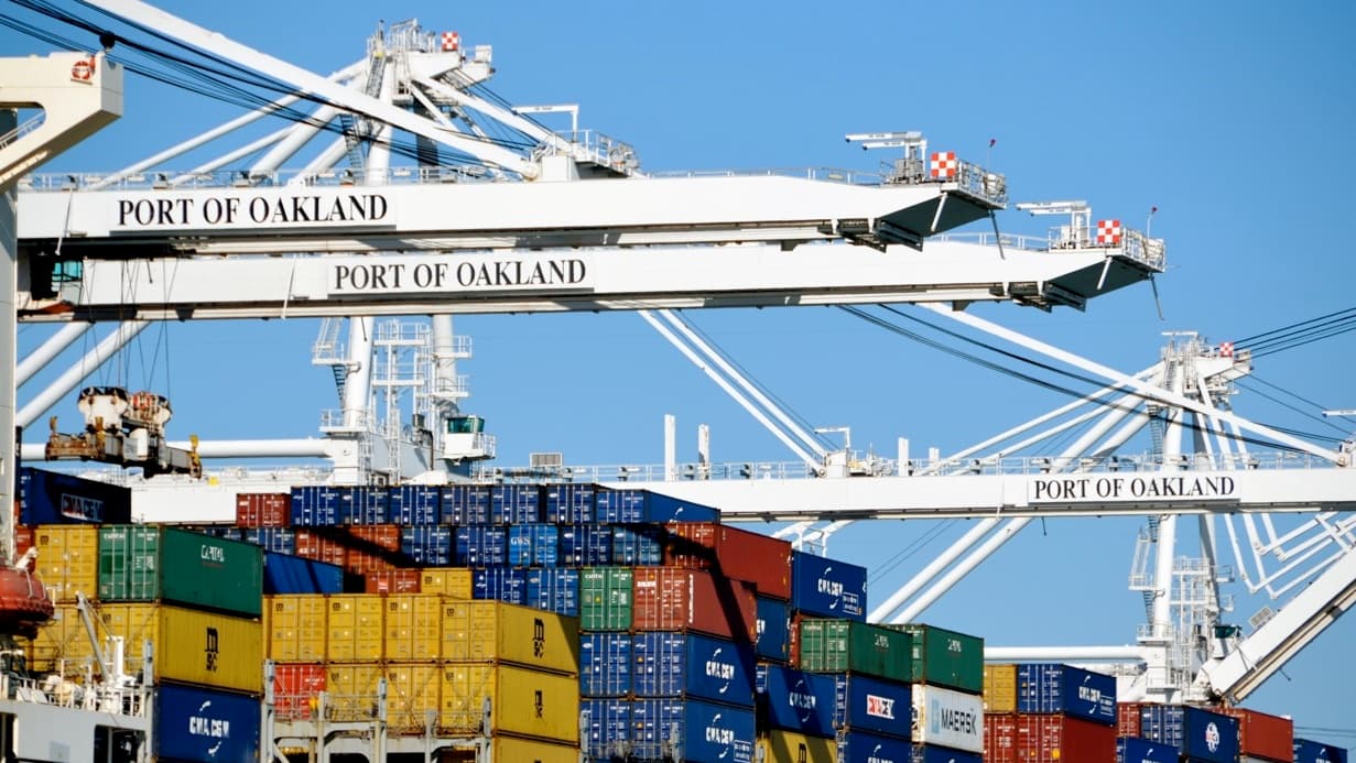 Dockworker Solidarity Action Halts Port of Oakland Operations