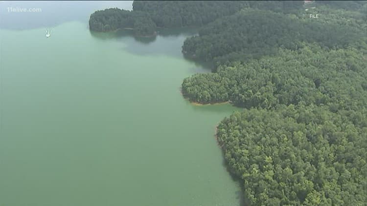 Lake Allatoona Speedboat Incident Injures Five at Poker Run