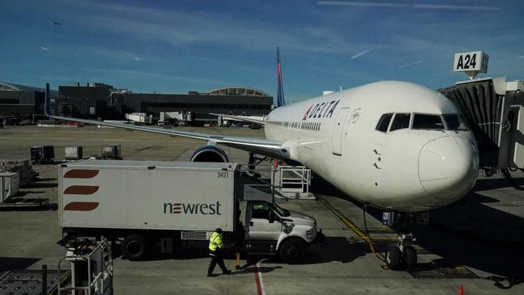 Delta Flight Disruption Highlights In-Flight Conduct Challenges